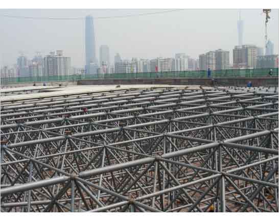 威海新建铁路干线广州调度网架工程